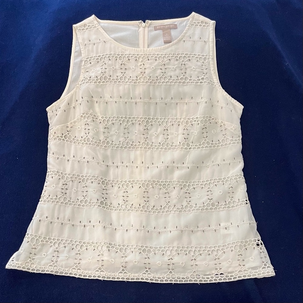 Banana Republic sleeveless top with beaded sparkles on front. Size XL